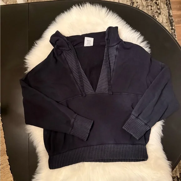 Aerie Offline Navy V-Neck Hoodie - Picture 1 of 4